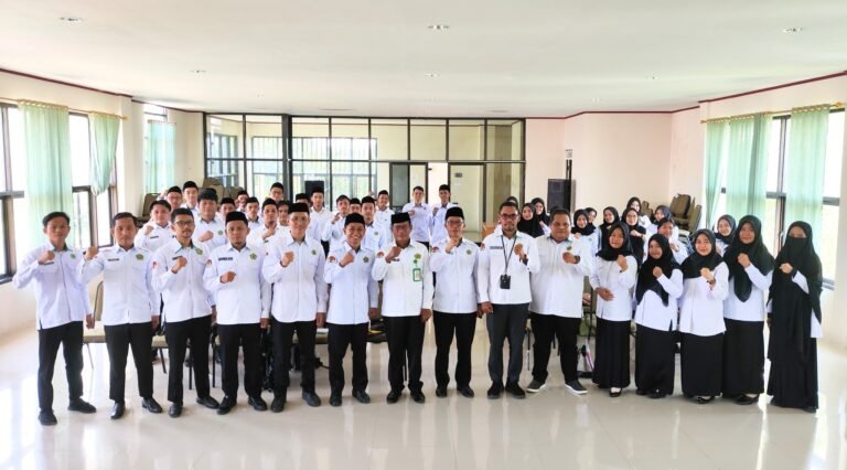 Usai Terima SK, Sejumlah CPNS Kantor Kemenag Pasangkayu Tahun 2024, melaporkan diri