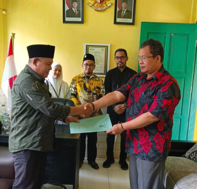 Penyuluh Agama Islam dan Puskesmas Lariang Teken MoU Sinergi Dakwah dan Kesehatan