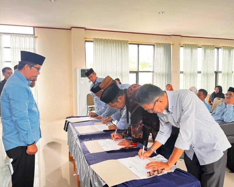 Kemenag Pasangkayu Mantapkan Komitmen melalui Penandatanganan Pakta Integritas dan Penyerahan DIPA 2026