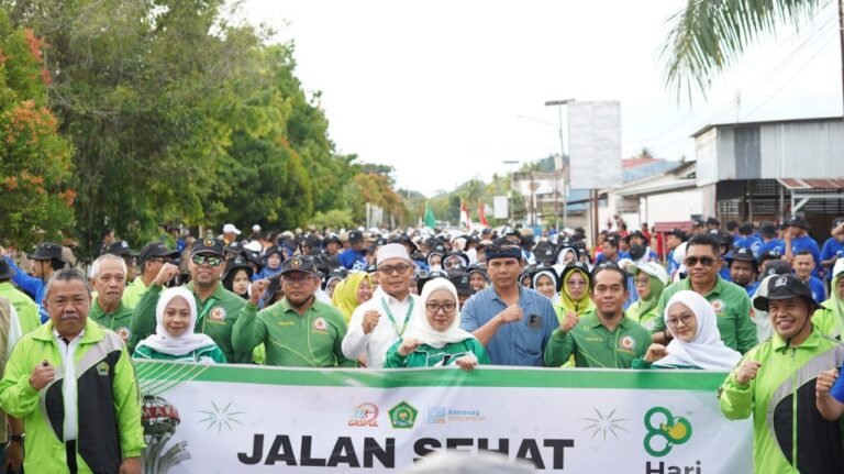 Jalan Santai Kerukunan Warnai Semarak Pembukaan Porseni HAB ke-80 Kemenag di Pasangkayu