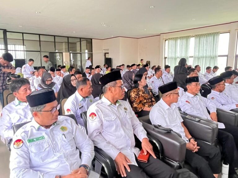 Perkuat Akuntabilitas, Kankemenag Pasangkayu Hadiri Penandatanganan Perjanjian Kinerja Tahun 2026