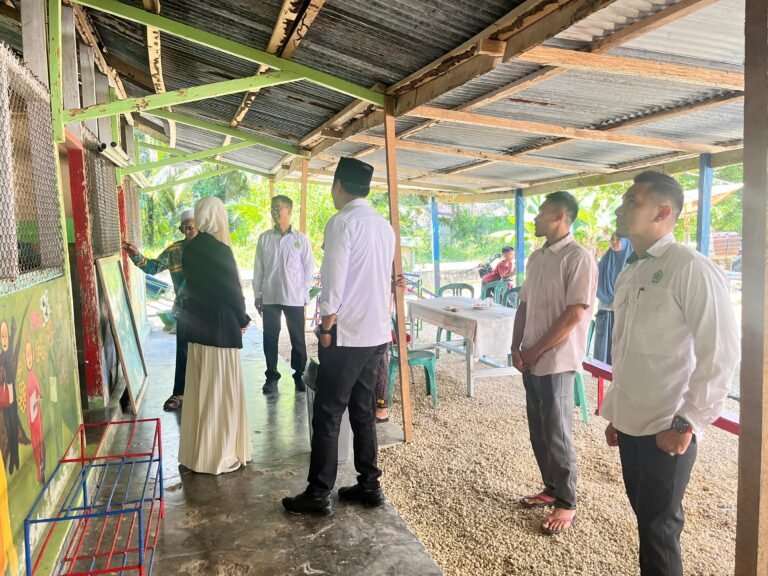 Monitoring PPDB dan Sarpras, Kemenag Pasangkayu Kunjungi RA Nur Alfiah NW
