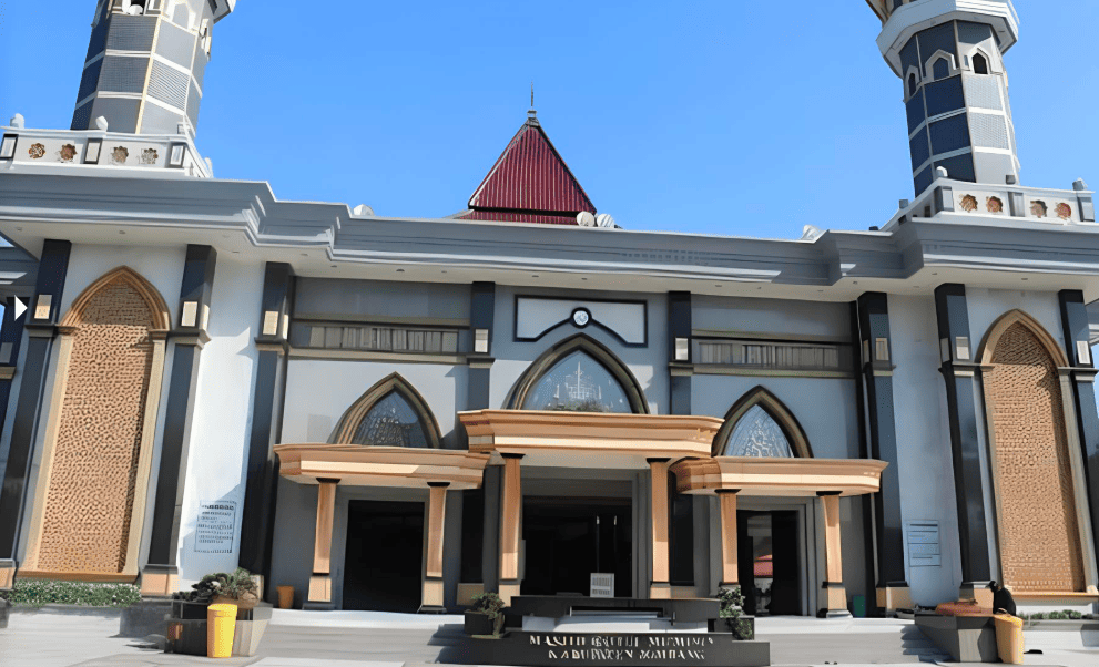 Masjid Agung Baitul Mukminin (1)