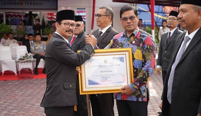 UIN Ar-Raniry Raih Penghargaan